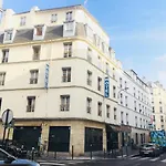Paris Hotel Le Mediterraneen